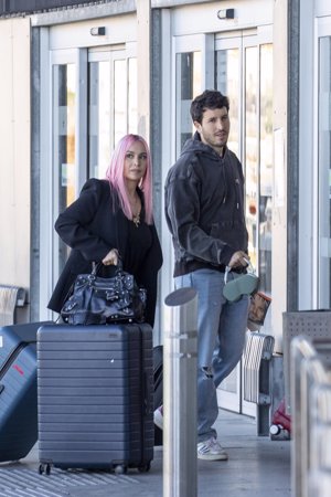 Sebastián Yatra, en el aeropuerto de Madrid