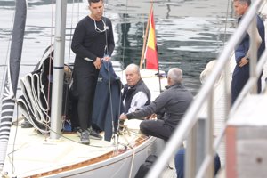 El Emérito entrena con 'El Bribón' para participar en la próxima regata