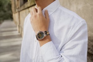 La colección está a la venta desde mediados de marzo en tiendas Swatch y en su página web