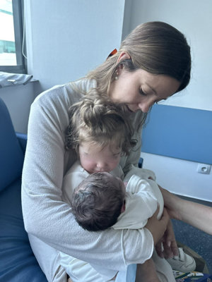 Jaime Lorente ha anunciado el nacimiento de su segundo hijo, Luca