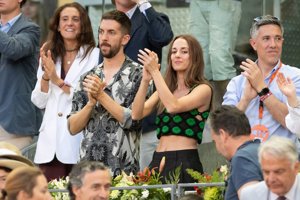 La pareja ha acaparado todas las miradas con su actitud cariñosa durante todo el partido