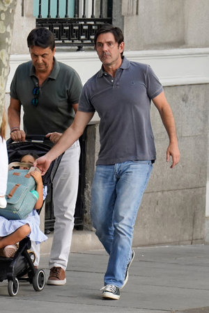 José María García Fraile, muy pendiente de su hija mayor