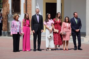 La INfanta Sofía ha hecho la Confirmación arropada por su famili