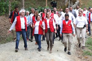 La Reina ha visitado una finca cafetera en Cali