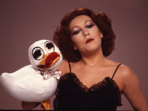 Mari Carmen y su pato Nicol