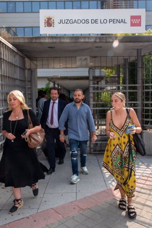 El juicio se ha suspendido porque Rocío Carrasco no se ha presentado