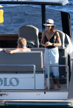 Miradas cómplices que relejan el gran momento que atraviesa la pareja