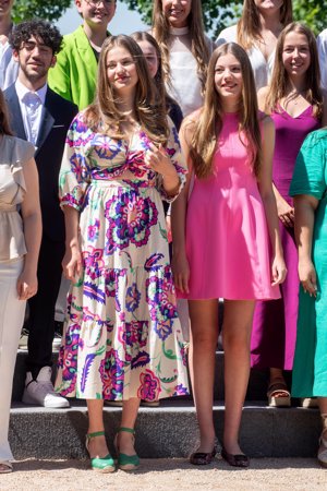 Las hermanas, con dos llamativos y favorecedores looks