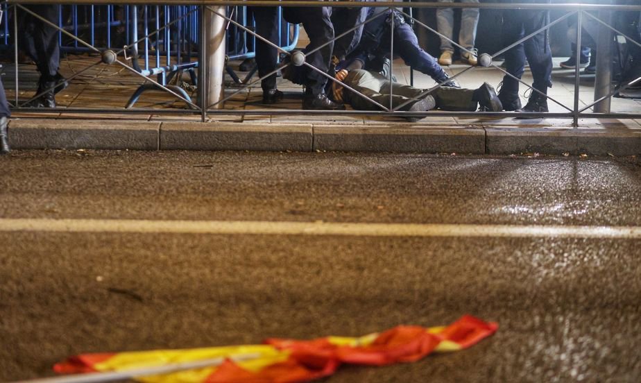 El PP se desliga de las protestas en Ferraz y critica a Interior por ...