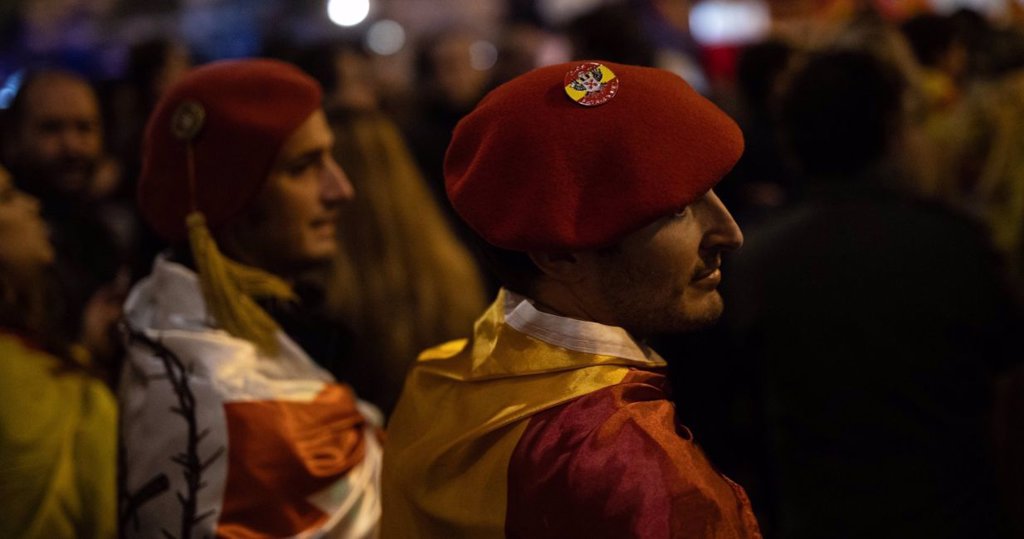 Descienden a 7 los detenidos el jueves en Ferraz en la primera noche de ...