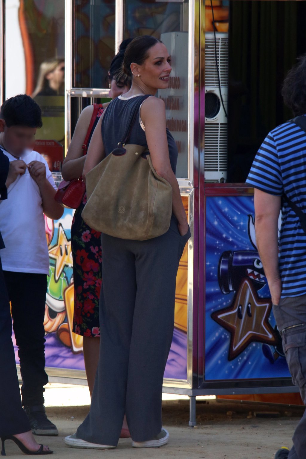 Eva González, una espectacular flamenca en la feria de su pueblo con el ...