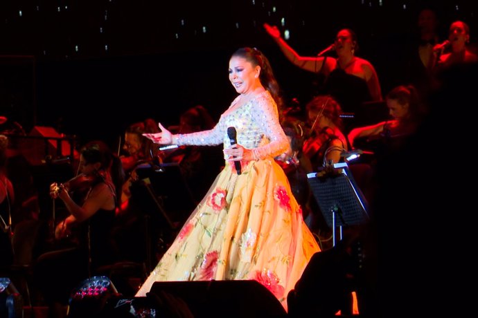 Isabel Pantoja en Zaragoza tras un bache de salud