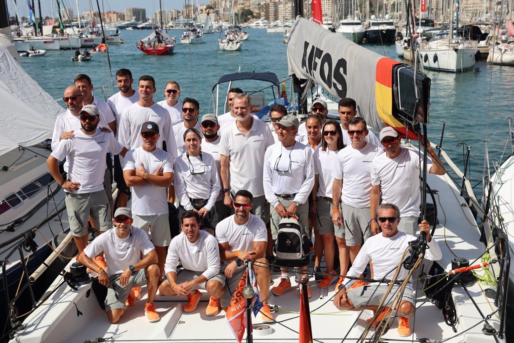 Felipe VI da el pistoletazo de salida en la Copa del Rey Mapfre con el ...