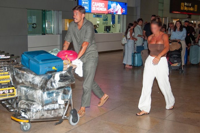 Luitingo, ilusionado con su nueva novia, pide respeto por ella