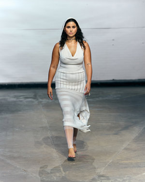 Pull&Bear llega a la London Fashion Week: así es la impresionante colección de la diseñadora Karoline Vitto