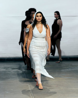 Pull&Bear llega a la London Fashion Week: así es la impresionante colección de la diseñadora Karoline Vitto