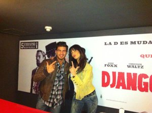 Pilar con Maxi Iglesias en el cine mientras Sergio estaba en el homenaje a Escudero