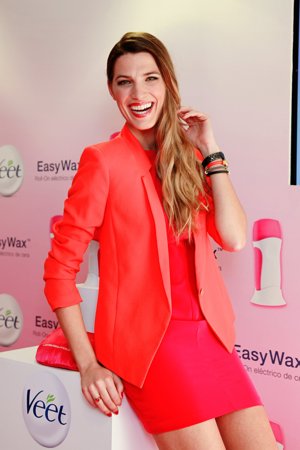 EP JOSEFINA BLANCO: Laura Sánchez muy guapa y sonriente