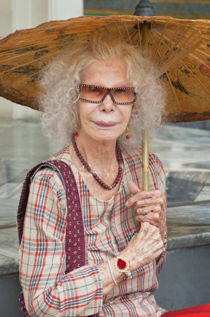 Viaje a Tailandia de la Duquesa de Alba y Alfonso Díez