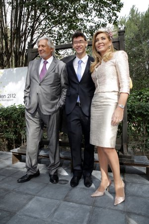 Marc Ostarcevic y Norma Duval con su hijo Christian
