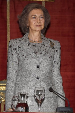 Su Majestad en la Academia de Bellas Artes de San Fernando