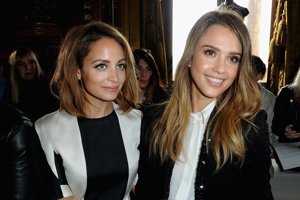 GETTY: Nicole Ritchie y Jessica Alba