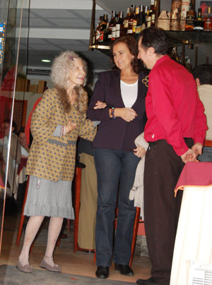 Duquesa de Alba y Carmen Tello