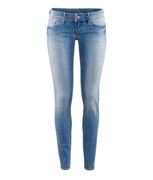 Jeans desgastados H&M 19,95€