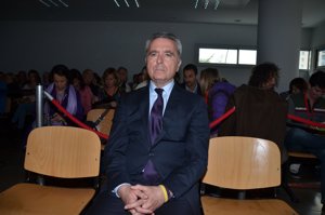 José Ortega Cano en la sala