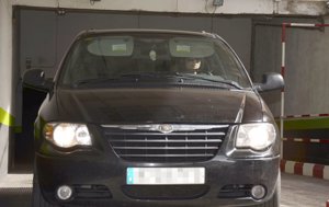 Ana María Añdón en su coche