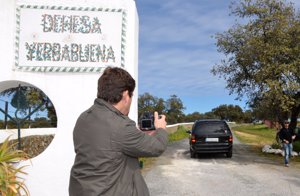 Ana María Añdón llegando a Yerbabuena