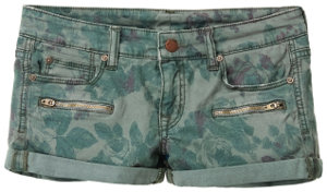 Mini shorts militares H&M 14,95€