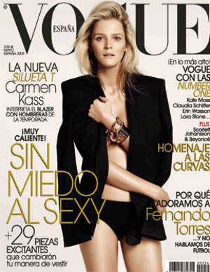 Carmen Kass para Vogue España