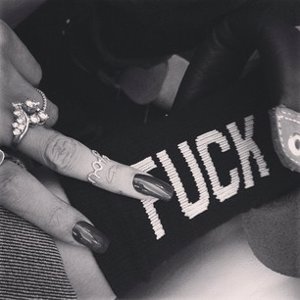 Uñas de Rihanna. Instagram