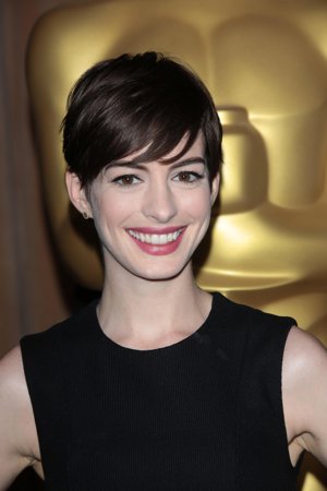 SOLARPIX: Anne Hathaway
