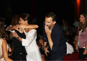 Efusivos en el concierto de Anglada