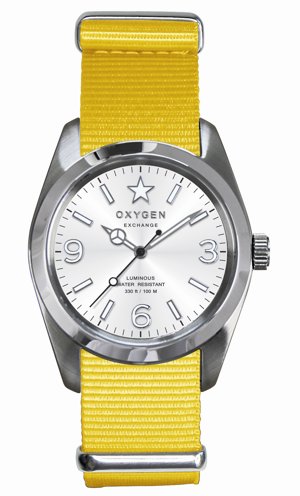 OXYGEN: PVP Sport 38 mm 85 €; PVP correas intercambiables 20 €