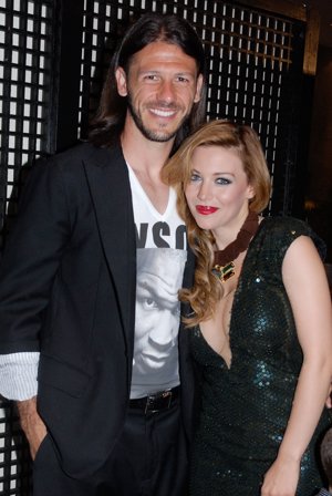 Evangelina Anderson junto a Martin Demichelis