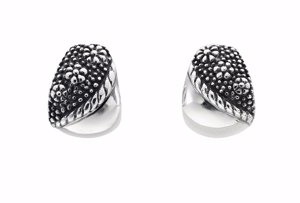 Pendientes Machu Picchu. Yanes Young