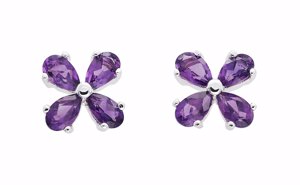 Yanes Young: Pendientes de piedras