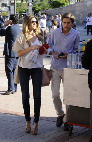 Alejandra Ruiz Rato acompañada de un 