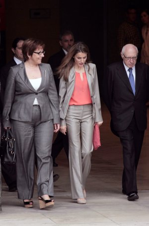 EUROPA PRESS: La Princesa Letizia a la salida de su visita al Museo del Prado, Madrid