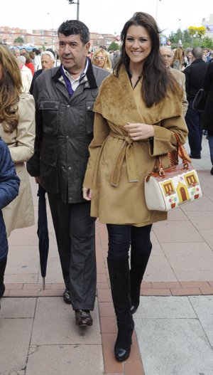 María Jesús Ruíz y su novio José María Gil Salgado