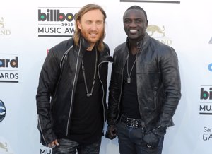 David Guetta junto a Akon