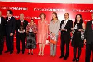 Infanta Elena y Reina Sofía. Fotos: Antonio Gutiérrez