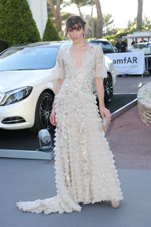 Milla Jovovich. Action Press