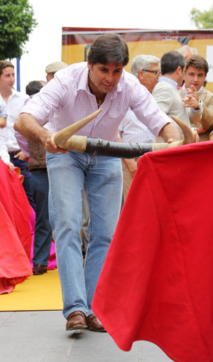 Francisco Rivera ofreciendo su clase magistral