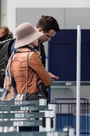 ACTION PRESS: Blake Lively y Ryan Reynolds en el aeropuerto de Berlín
