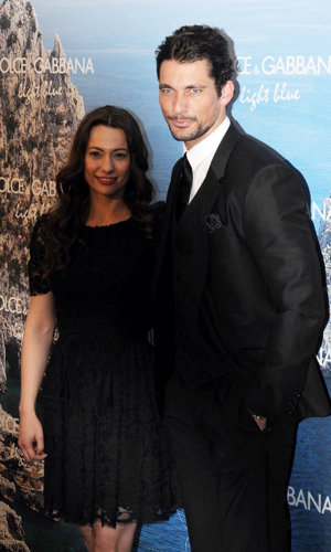 Natalia Verbeke también quiso inmortalizarse junto al modelo