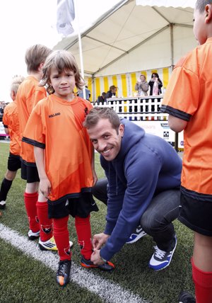 Rafael Van der Vaar y Damian. Action Press.